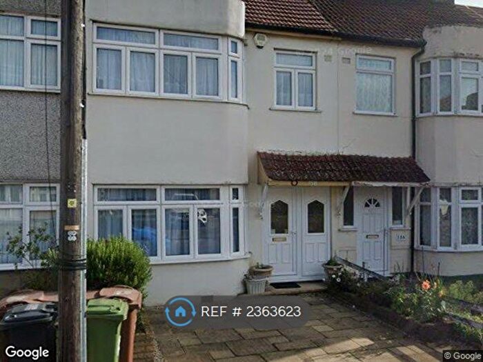 3 Bedroom Terraced House To Rent In Temple Avenue, Dagenham, RM8