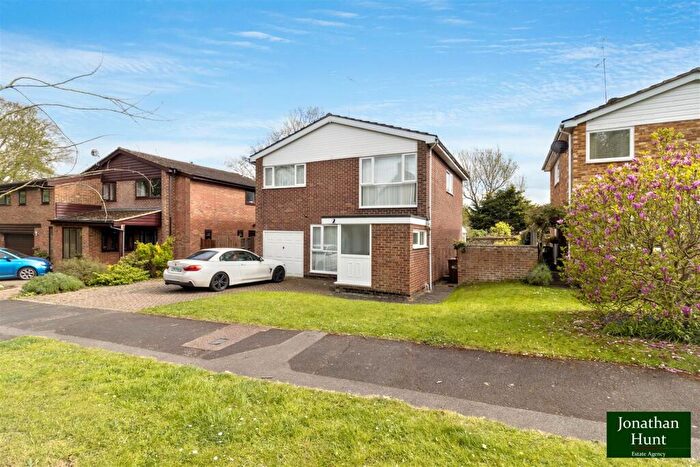 5 Bedroom Detached House For Sale In Bridewell Close, Buntingford, SG9