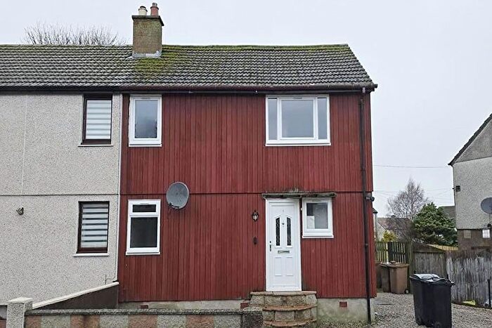 3 Bedroom Semi Detached House For Sale In , Springhill Crescent, Aberdeen, AB16