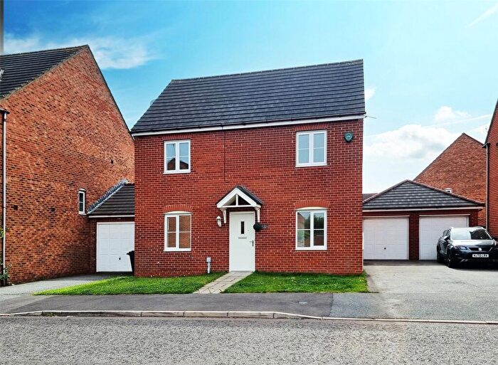 3 Bedroom Detached House To Rent In Cloverfield, West Allotment, Newcastle Upon Tyne, Tyne And Wear, NE27