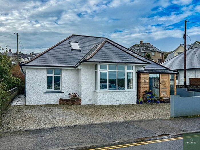 4 Bedroom Detached House For Sale In Redannick Lane, Truro, TR1