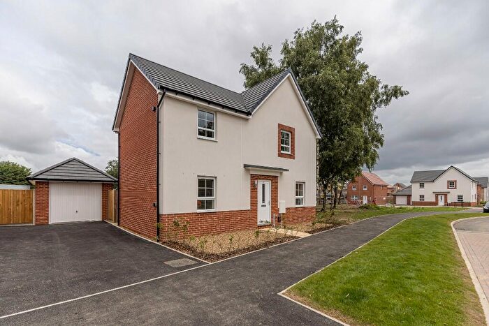 4 Bedroom Detached House To Rent In Banfather Way, Norwich, Norfolk, NR13