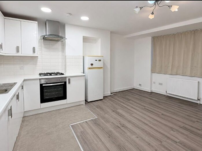 3 Bedroom Flat To Rent In Danes Gate, Harrow, HA1