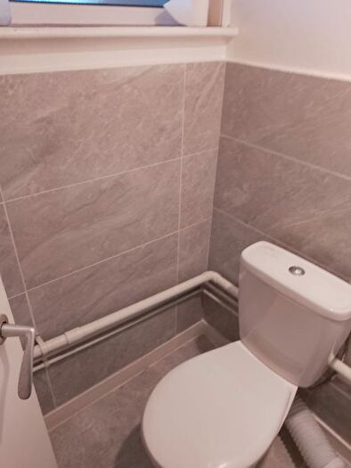 1 Bedroom Terraced House To Rent In Aluric Close, Chadwell St Mary, RM16