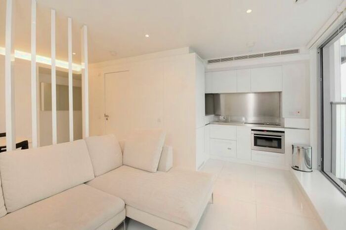 Studio To Rent In Pan Peninsula, Canary Wharf, London, E14