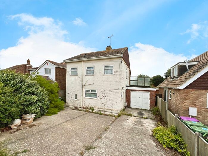 3 Bedroom Detached House For Sale In Coast Drive, Greatstone, TN28