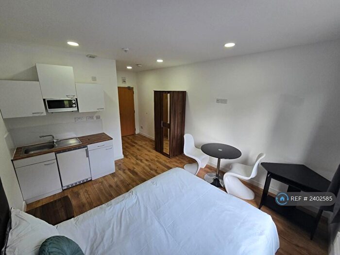 Studio To Rent In Lower Bryan Street, Stoke-On-Trent, ST1