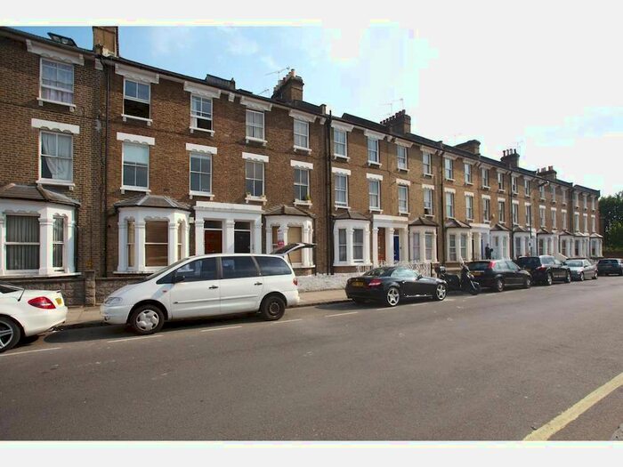 2 Bedroom Flat To Rent In Sulgrave Road, London, W6