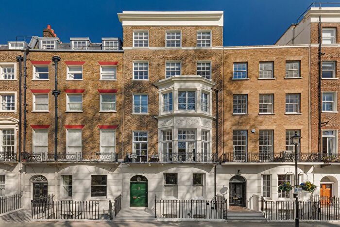 3 Bedroom Flat For Sale In Montagu Square, Marylebone, London, Marylebone, W1H