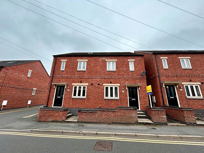 3 Bedroom Semi-detached House To Rent In Chapel Street, Ibstock, LE67