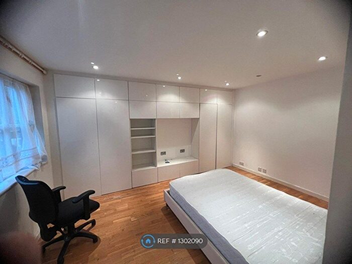 1 Bedroom Studio To Rent In Cowley, Uxbridge, UB8