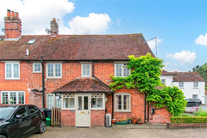1 Bedroom Maisonette For Sale In Station Road, Kintbury, Hungerford, Berkshire, RG17