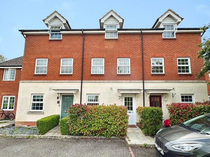 3 Bedroom Terraced House For Sale In Jersey Drive, Winnersh, Wokingham, RG41