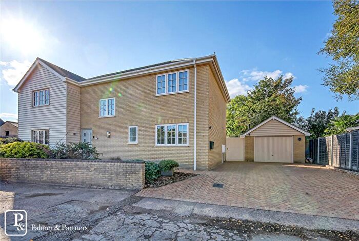 4 Bedroom Detached House For Sale In Jays Lane, Marks Tey, Colchester, Essex, CO6