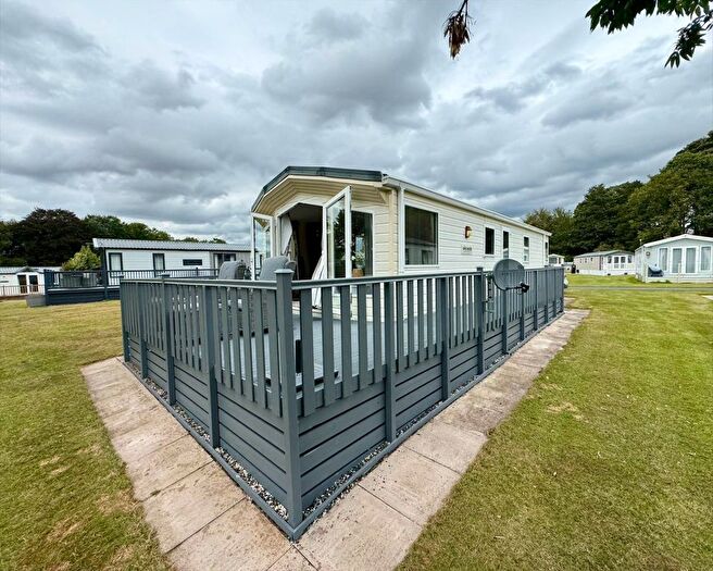 2 Bedroom Mobile/park Home For Sale In Kelso, TD5