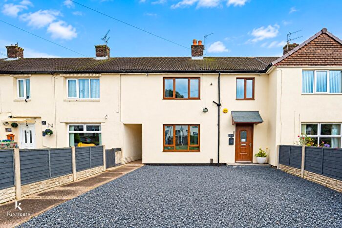 4 Bedroom Semi Detached House For Sale In Danvers Street, Rishton, Blackburn, BB1