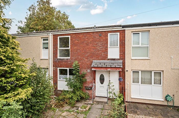 3 Bedroom Terraced House For Sale In Lon Maesycoed, Newtown, Powys, SY16