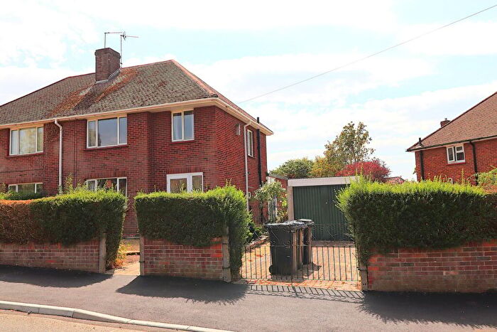 3 Bedroom Semi-Detached House For Sale In St Peters Way, Frimley, Camberley, GU16