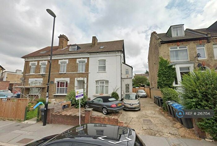 1 Bedroom Flat To Rent In Clifton Road, London, SE25