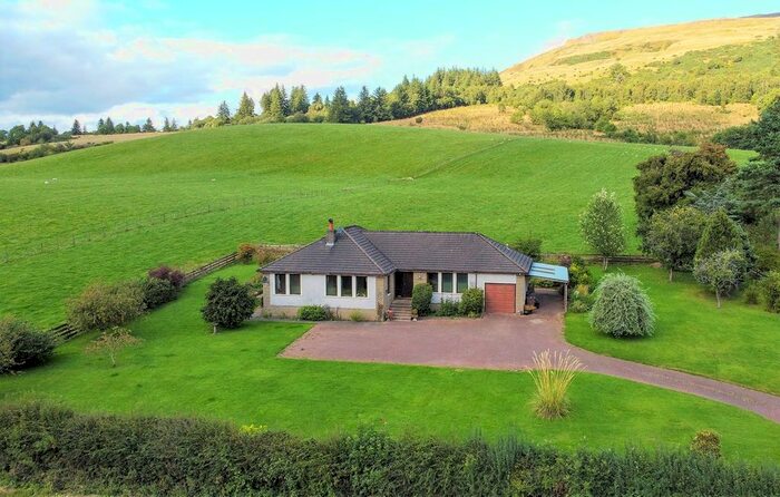 4 Bedroom Bungalow For Sale In Kippen Road, Fintry, Glasgow, G63