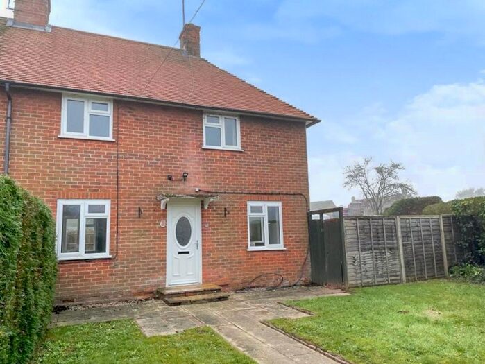 2 Bedroom Semi-Detached House For Sale In St. Cross Road, Crondall, Farnham, GU10