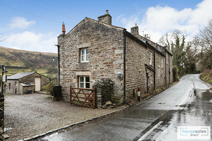 5 Bedroom Semi-Detached House For Sale In Gunnerside, Richmond, DL11