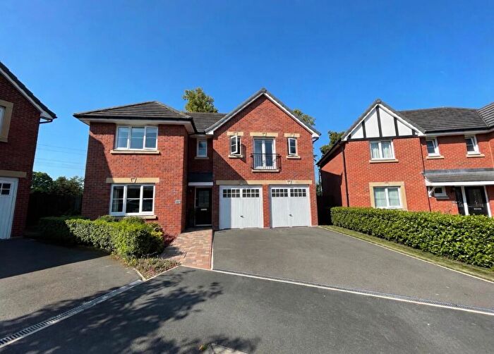5 Bedroom Detached House For Sale In George Gallimore Drive, Haslington, Crewe, CW1