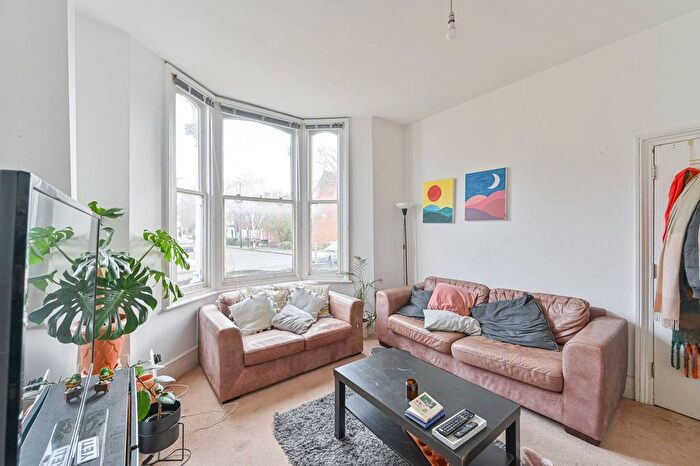 4 Bedroom Property For Sale In Rattray Road, Brixton, London, SW2