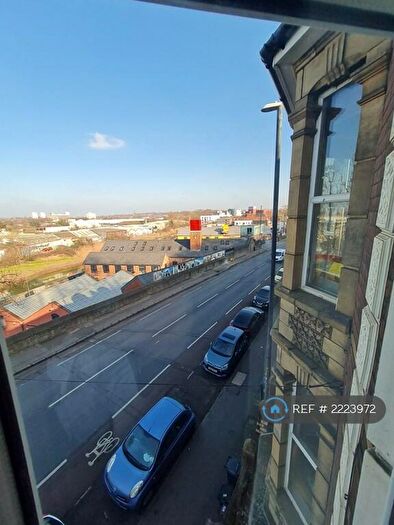 2 Bedroom Maisonette To Rent In Bath Road, Bristol, BS4