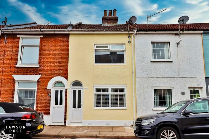 2 Bedroom House To Rent In Adames Road, Portsmouth, PO1