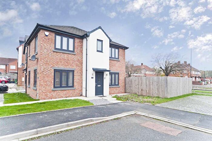 3 Bedroom Semi Detached House For Sale In Golden Meadows, Hartlepool, TS25