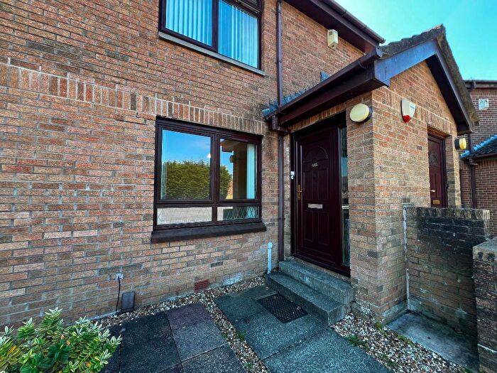 1 Bedroom Flat To Rent In Castle Gait, Paisley, Renfrewshire, PA1