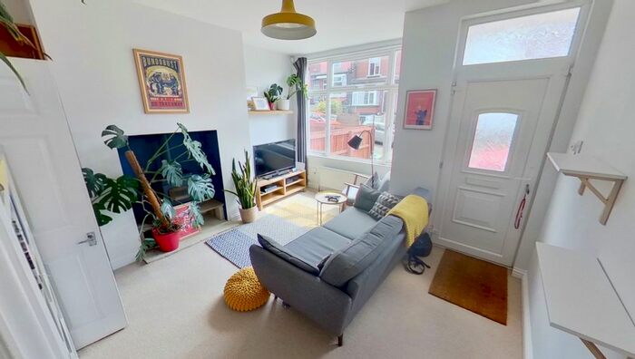 2 Bedroom Terraced House To Rent In Elsham Terrace, Burley, Leeds, LS4