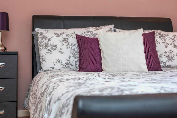 1 Bedroom Property To Rent In Kings Road, Swansea, SA1