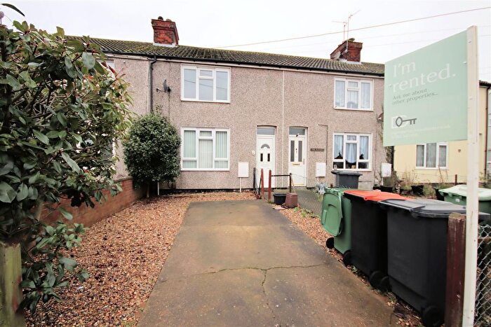 2 Bedroom Terraced House To Rent In Luton Road, Toddington, Dunstable, LU5