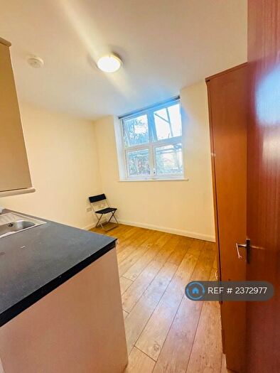 Studio To Rent In Eastern Avenue, London, RM1