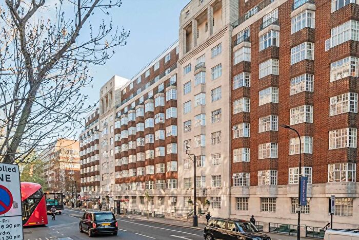 Studio For Sale In Woburn Place, Bloomsbury, WC1H
