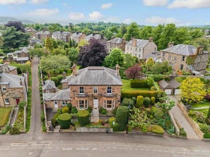 5 Bedroom houses for sale in Pitt Terrace, FK8, Stirling