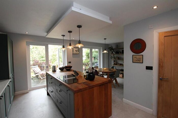 3 Bedroom Semi-Detached House To Rent In The Avenue, Pinner, HA5