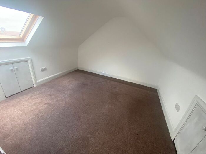 4 Bedroom Terraced House To Rent In St. Peters Road, Southall, UB1