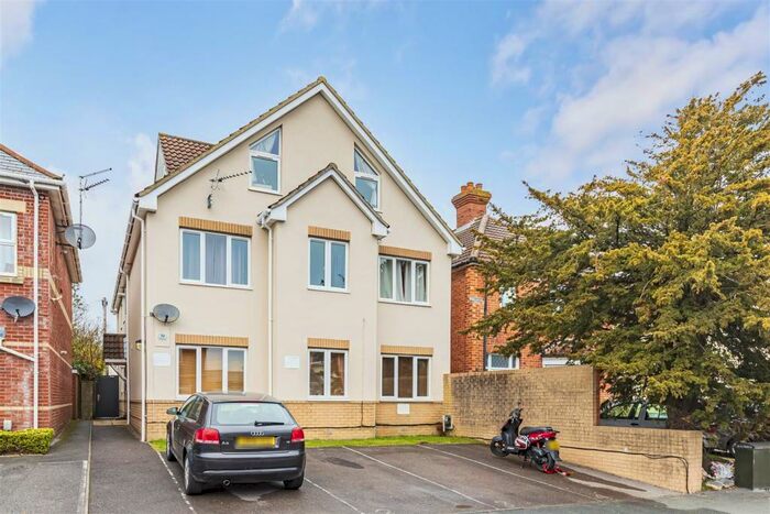 1 Bedroom Flat To Rent In Windham Road, Bournemouth, BH1