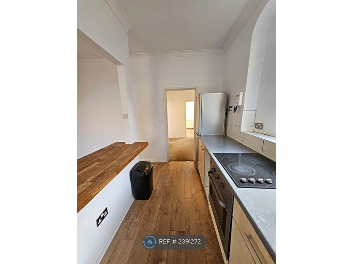 2 Bedroom Flat To Rent In Dean Lane, Bristol, BS3