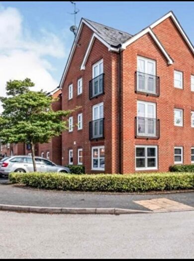 2 Bedroom Flat To Rent In Vine Lane, Birmingham, B27