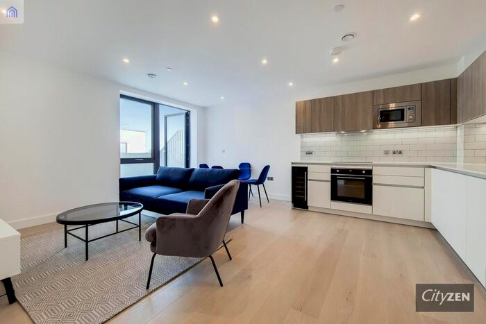 2 Bedroom Flat To Rent In Clapham Place, A Clapham Road, London, SW9