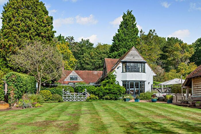 5 Bedroom Barn Conversion For Sale In Saunders Lane, Woking, Surrey, GU22