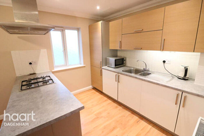 2 Bedroom Apartment To Rent In St Mark's Place, Dagenham, RM10