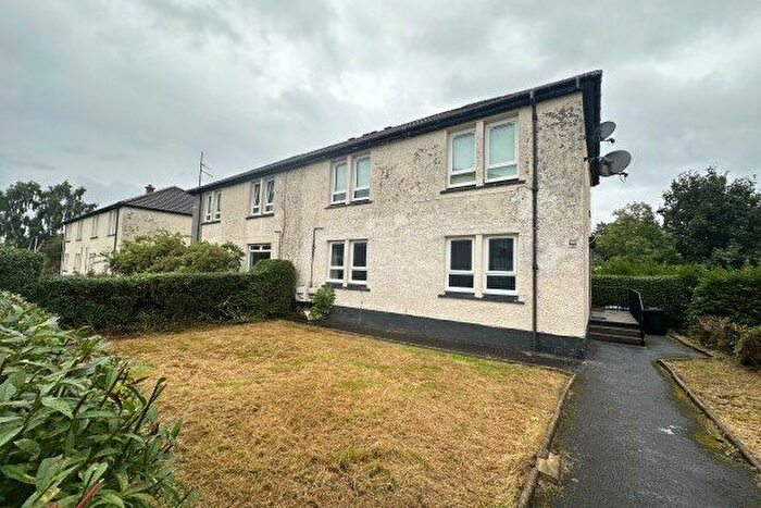 1 Bedroom Flat To Rent In Overton Street, Glasgow, G72