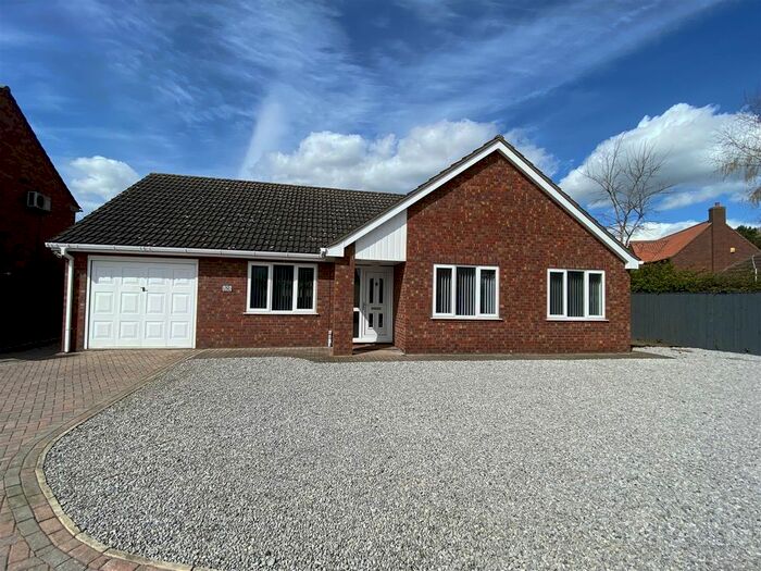 3 Bedroom Detached Bungalow To Rent In Westparkside, Goole, DN14