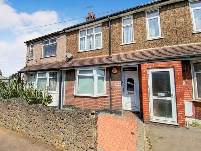 3 Bedroom Terraced House To Rent In London Road, Grays, RM20