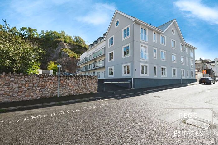 2 Bedroom Flat For Sale In Limestone Court, St. James Road, TQ1